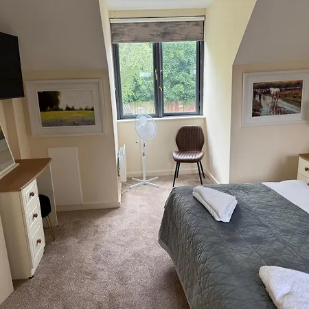 Large Four Bedroom Town Centre House